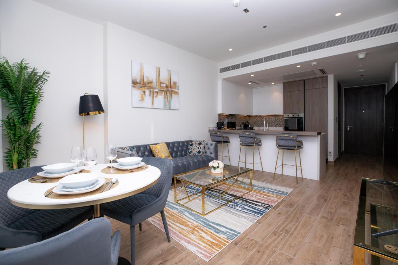 Apartment Luxury 1 Bedroom At Marina Gate Jumeirah Living