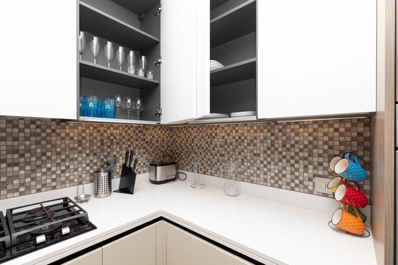 Luxury 1 Bedroom At Marina Gate Jumeirah Living *